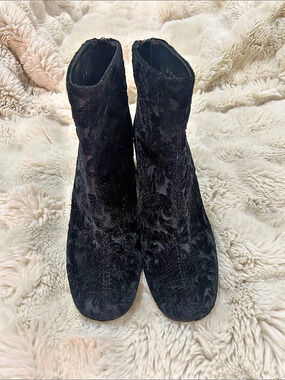 Stuart Weitzman Bacari Brocade Velvet Bootie Black Ankle Boots